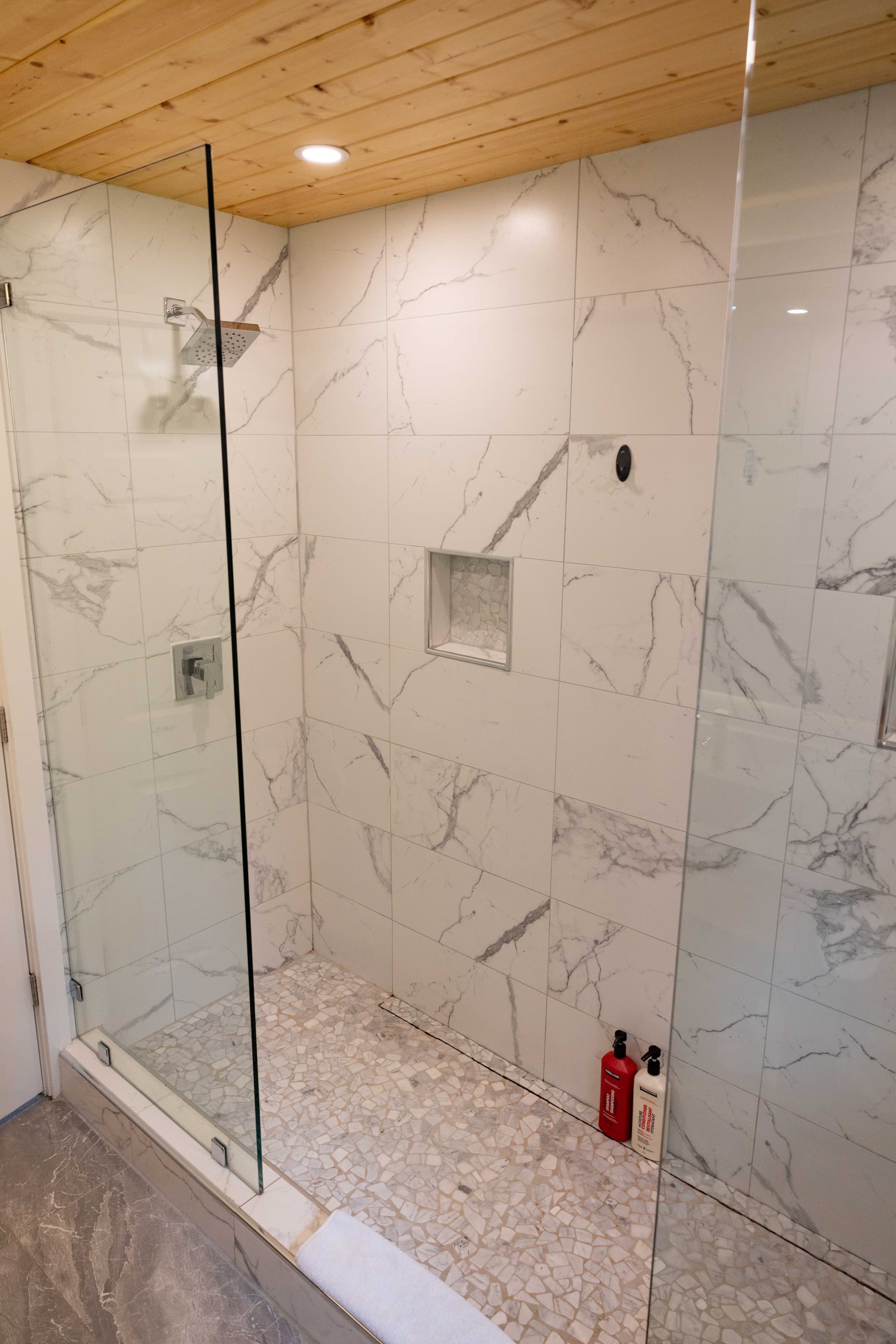 Entryway and staircase