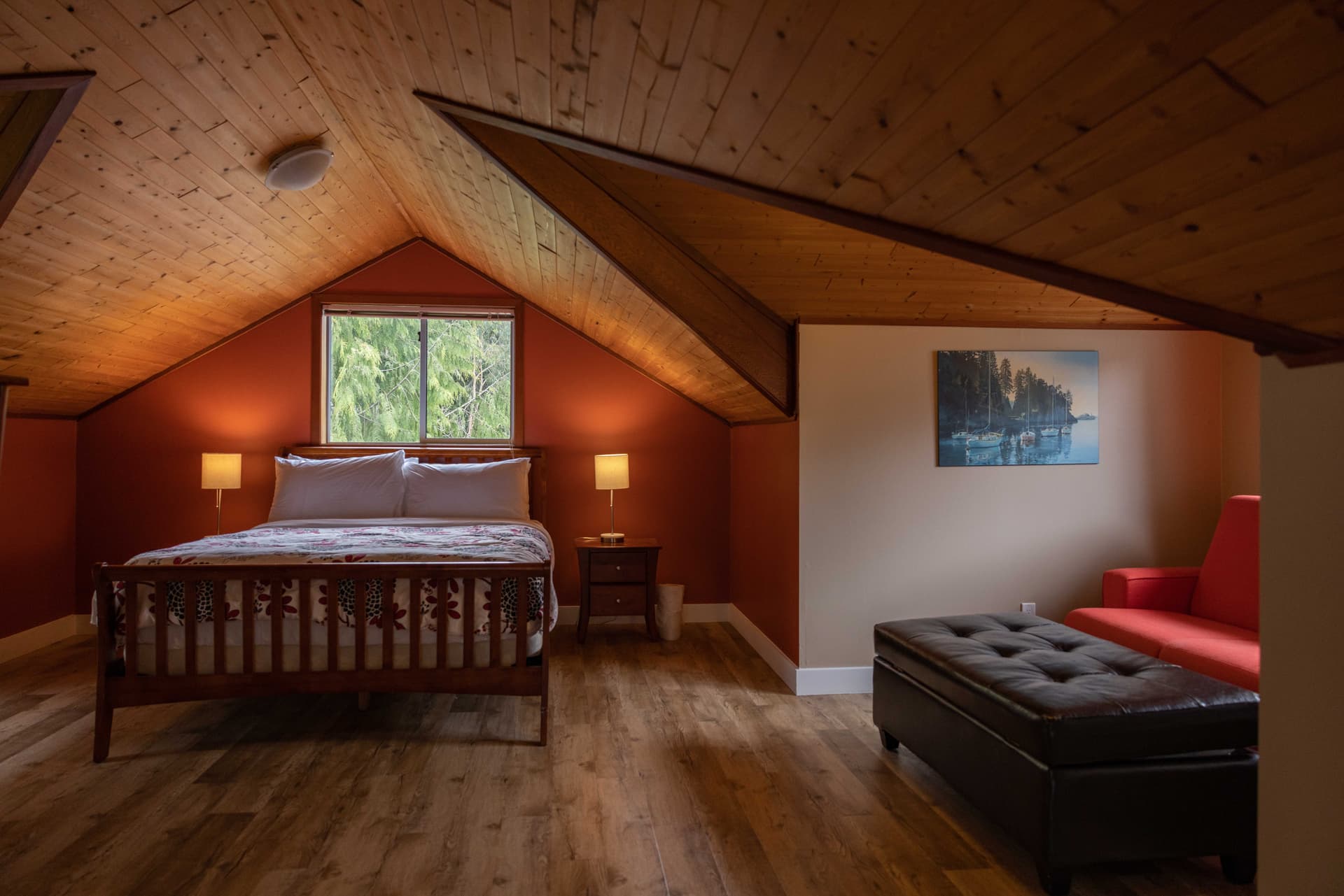 Bedroom with garden view